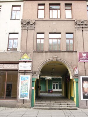 „Senas stalčius“