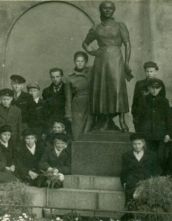 „Vieno daikto istorijos“