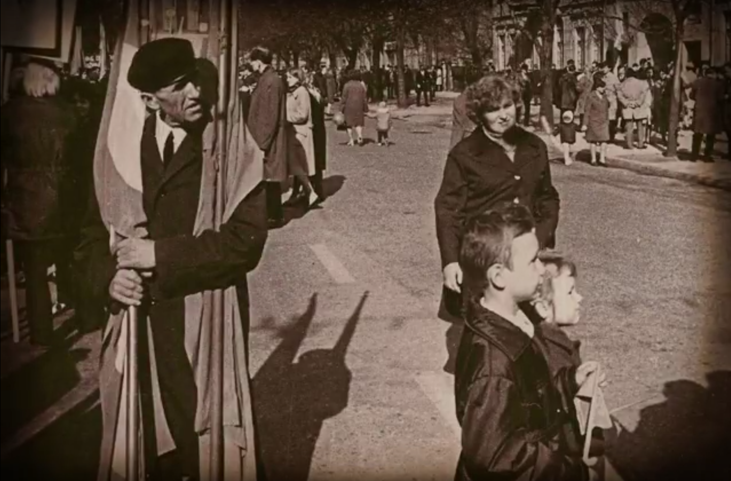 Magiškas veidrodis: miesto atmintis fotografijoje